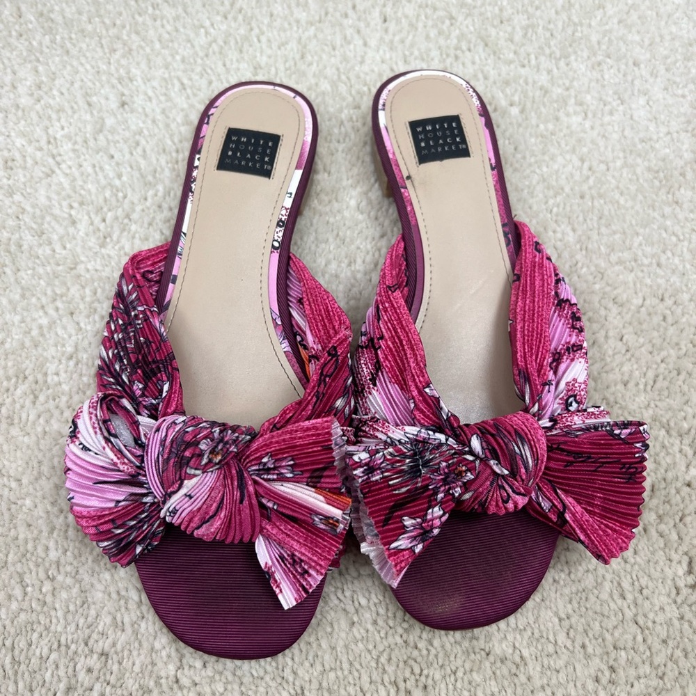 White House Black Market Women's Black and Pink Sandals 7 1/2